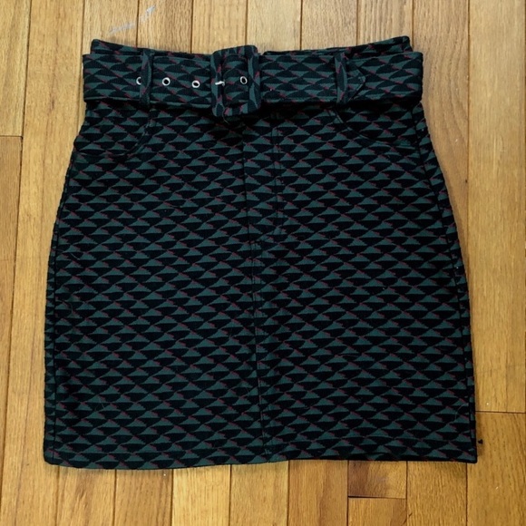 Belted sweater skirt - Picture 1 of 2